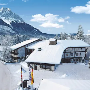 https://hotel-quellenhof-grainau-82491.com-bavaria.com