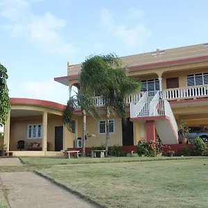 https://jardin-del-mar-guesthouse.comcaribbean.com