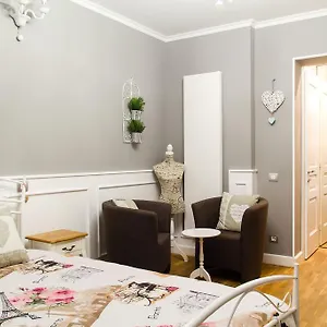 Apartamento Amando, Bucarest
